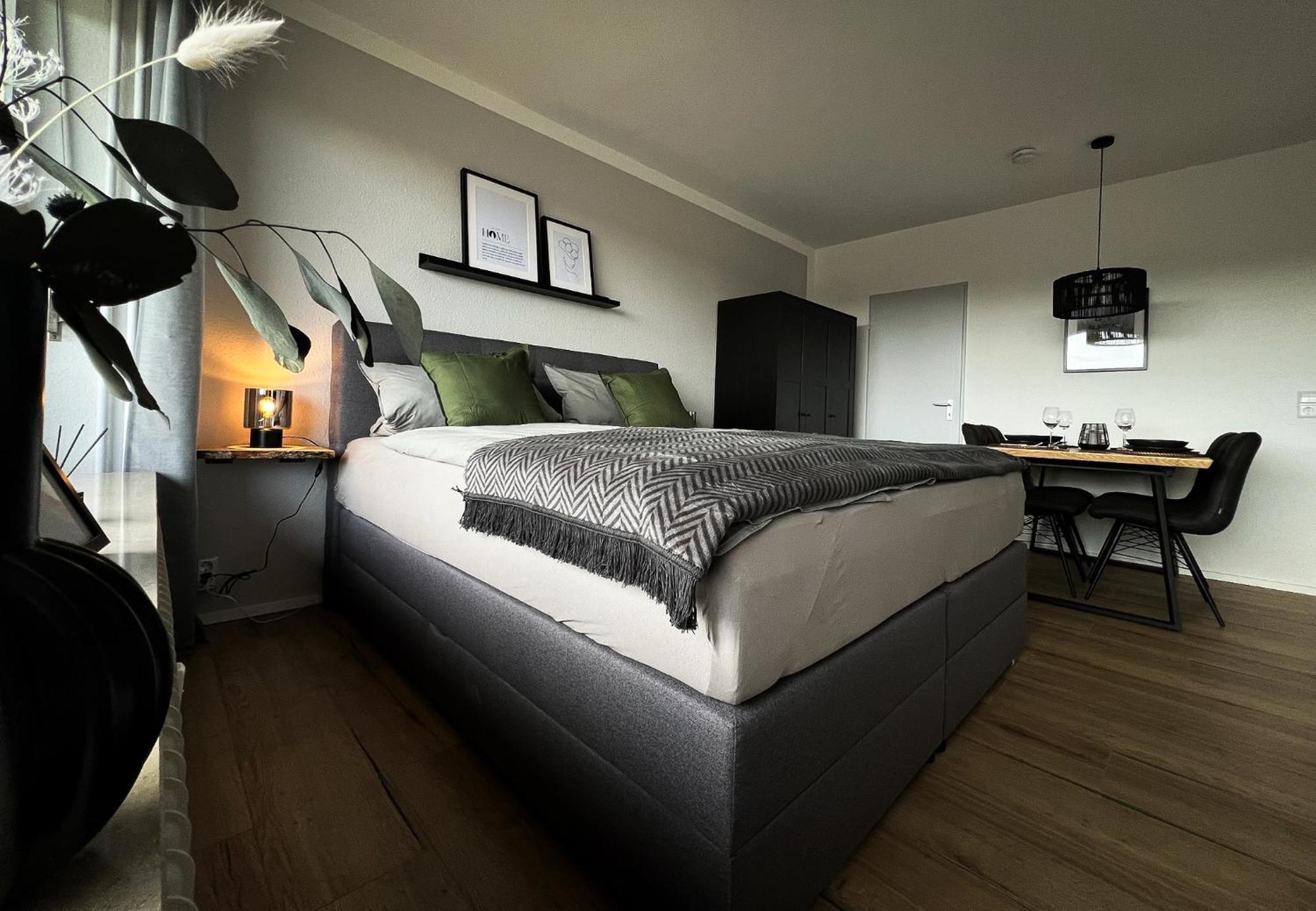 Black Forest Apartment *